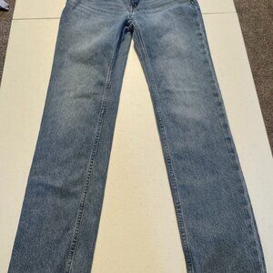 GAP 90s Straight Low Rise Jeans Womens 26R Medium Wash 30 Inseam